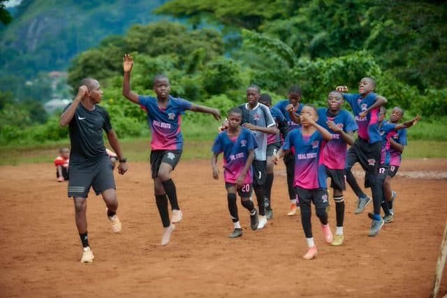 Real State Soccer Academy players training